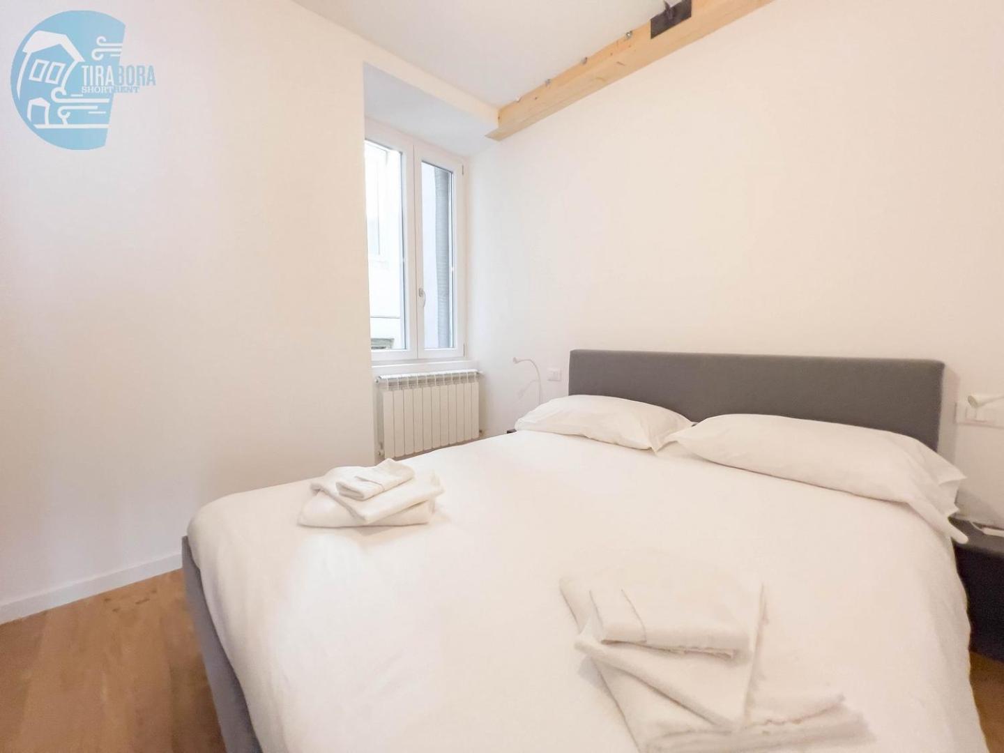 Cassa Di Risparmio 11 Tirabora Short Rent Trieste Bagian luar foto